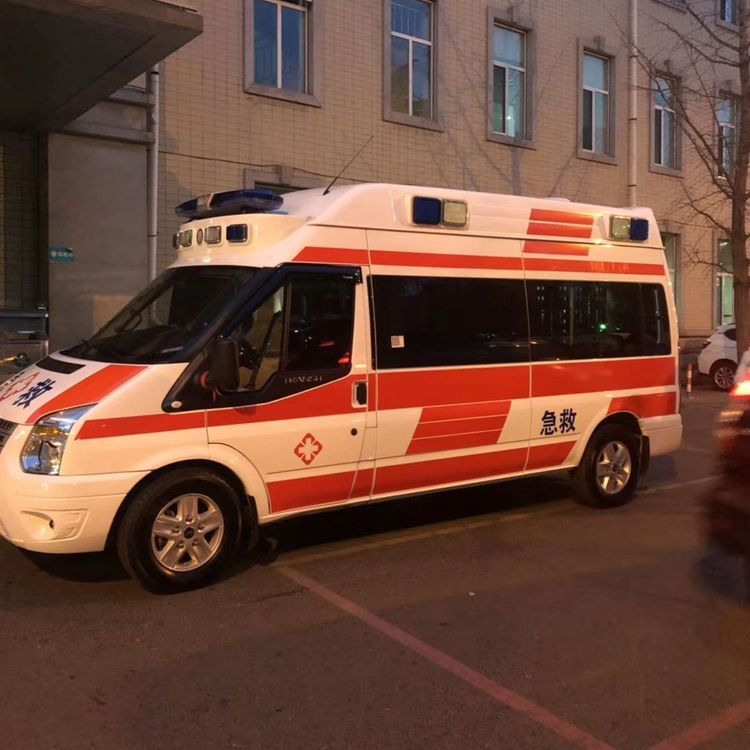 平谷夜间租赁救护车护送病人转院：安全转运的 8 大核心注意事项